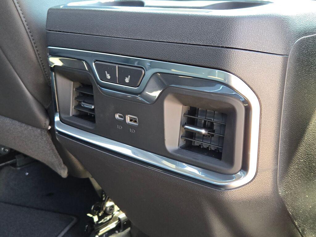 new 2026 GMC Sierra 1500 car, priced at $55,675