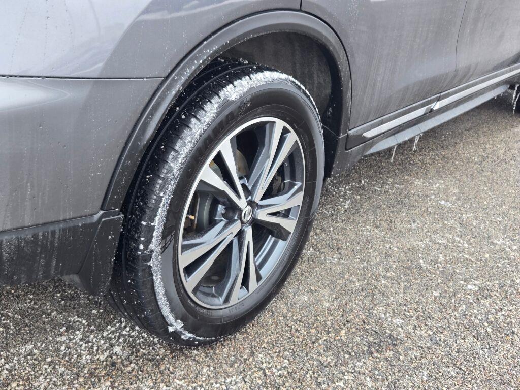 used 2017 Nissan Rogue car, priced at $9,745