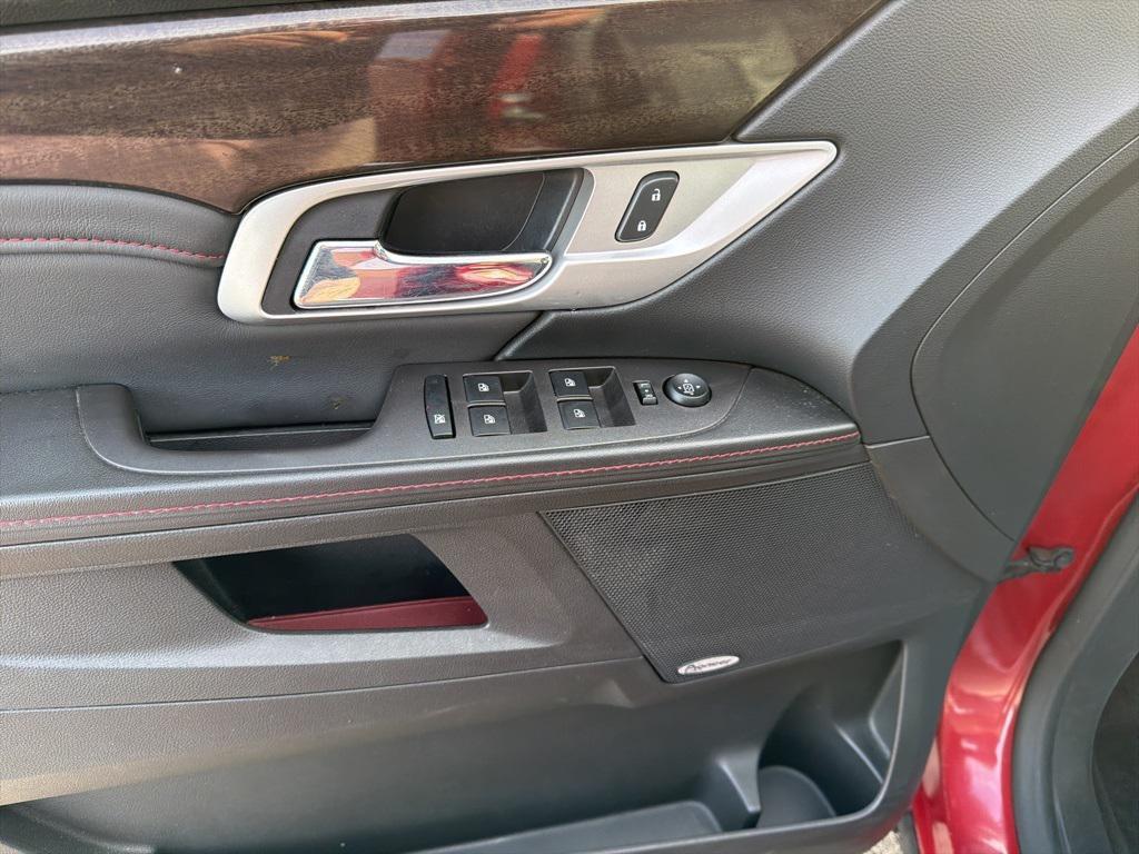 used 2015 GMC Terrain car, priced at $15,995