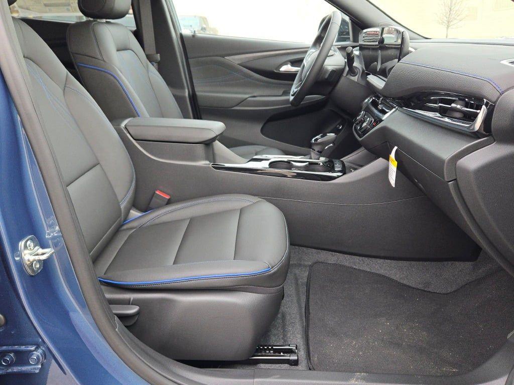 new 2026 Buick Envista car, priced at $30,350