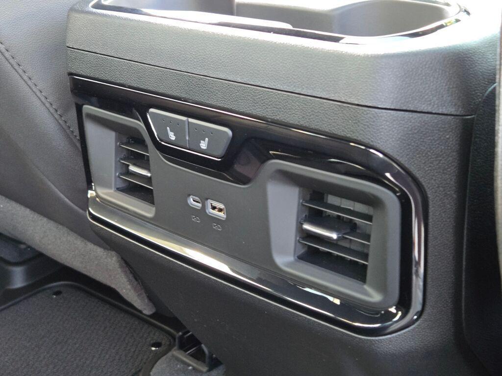 new 2026 GMC Sierra 2500 car, priced at $83,910