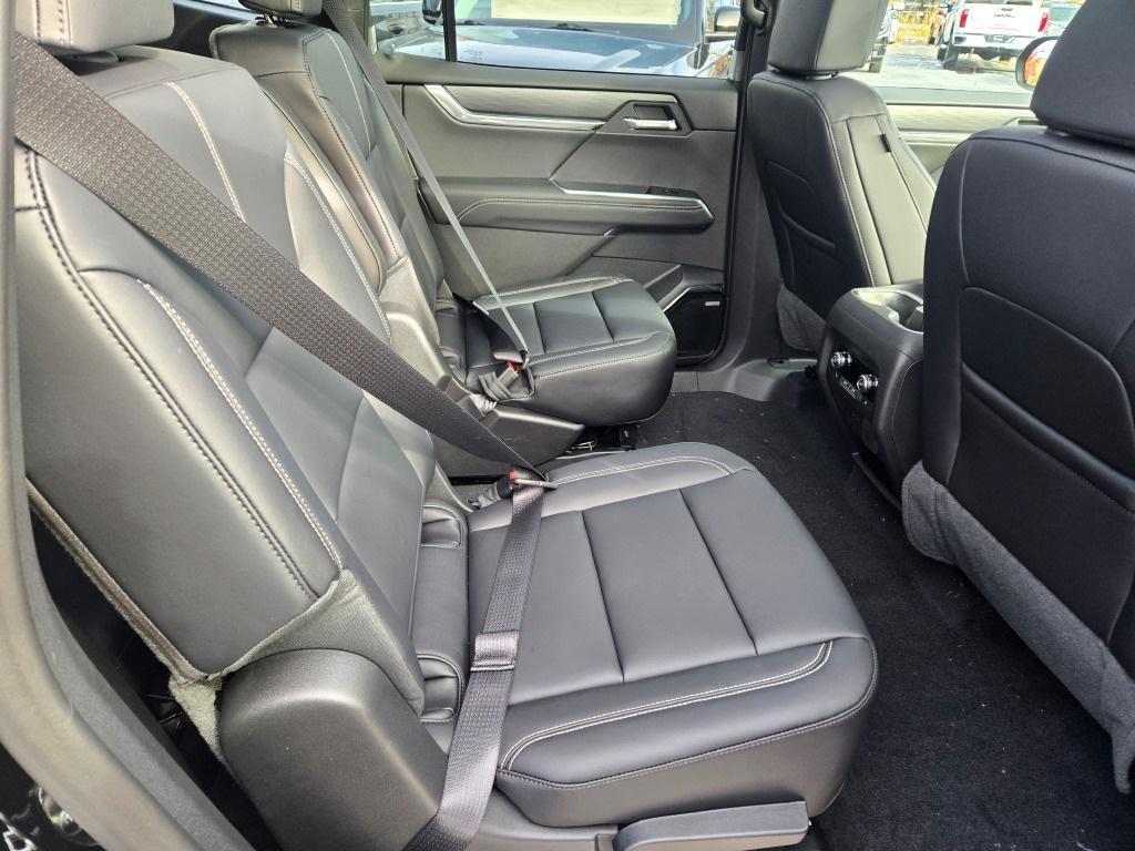 new 2026 GMC Acadia car, priced at $49,025