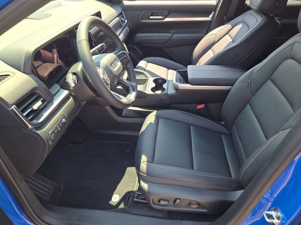 new 2026 GMC Terrain car, priced at $32,985