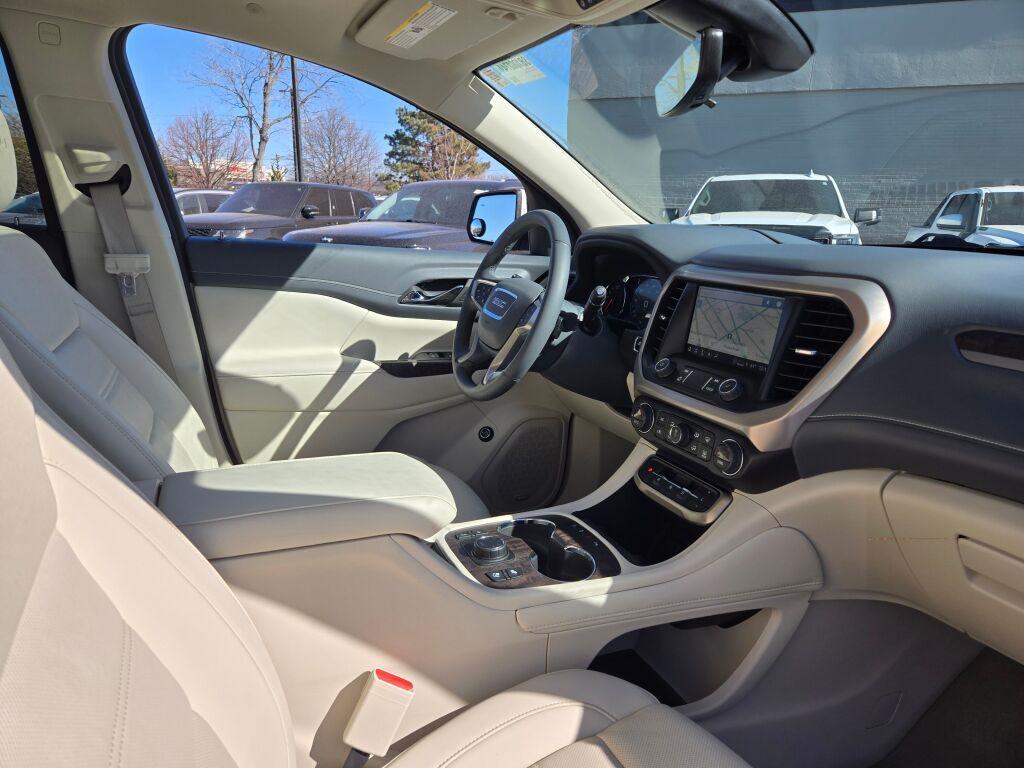used 2023 GMC Acadia car, priced at $38,775