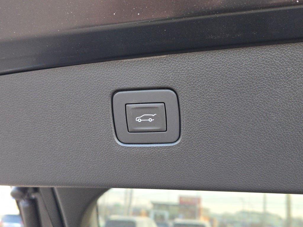 new 2026 Buick Envista car, priced at $30,590