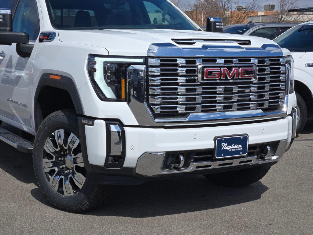 new 2025 GMC Sierra 2500 car, priced at $79,865