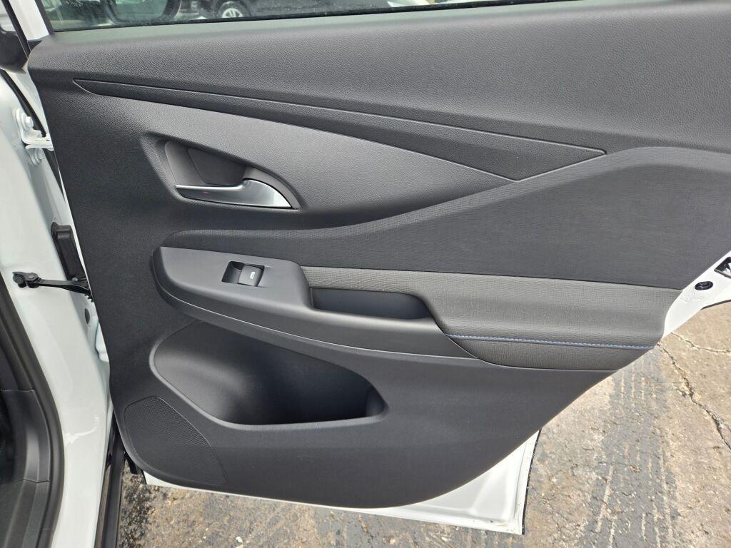 new 2026 Buick Envista car, priced at $29,615