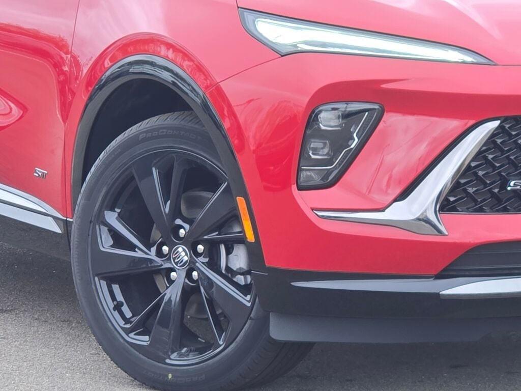 new 2025 Buick Envision car, priced at $37,240