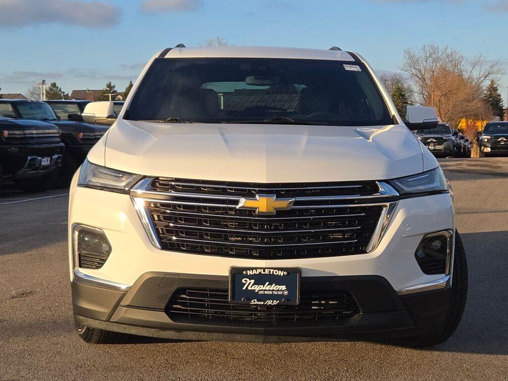 used 2022 Chevrolet Traverse car, priced at $23,493
