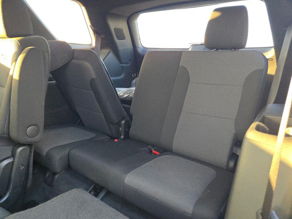 used 2022 Chevrolet Traverse car, priced at $23,493
