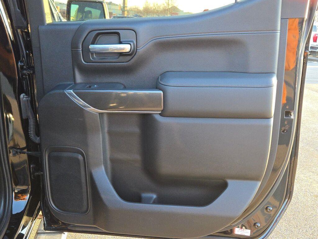 used 2021 GMC Sierra 1500 car, priced at $42,795