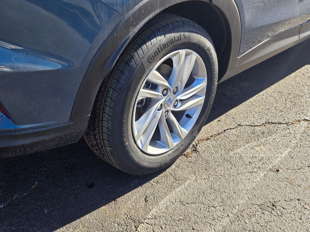 new 2026 Buick Envista car, priced at $27,080