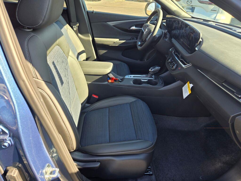 new 2026 Buick Envista car, priced at $27,080