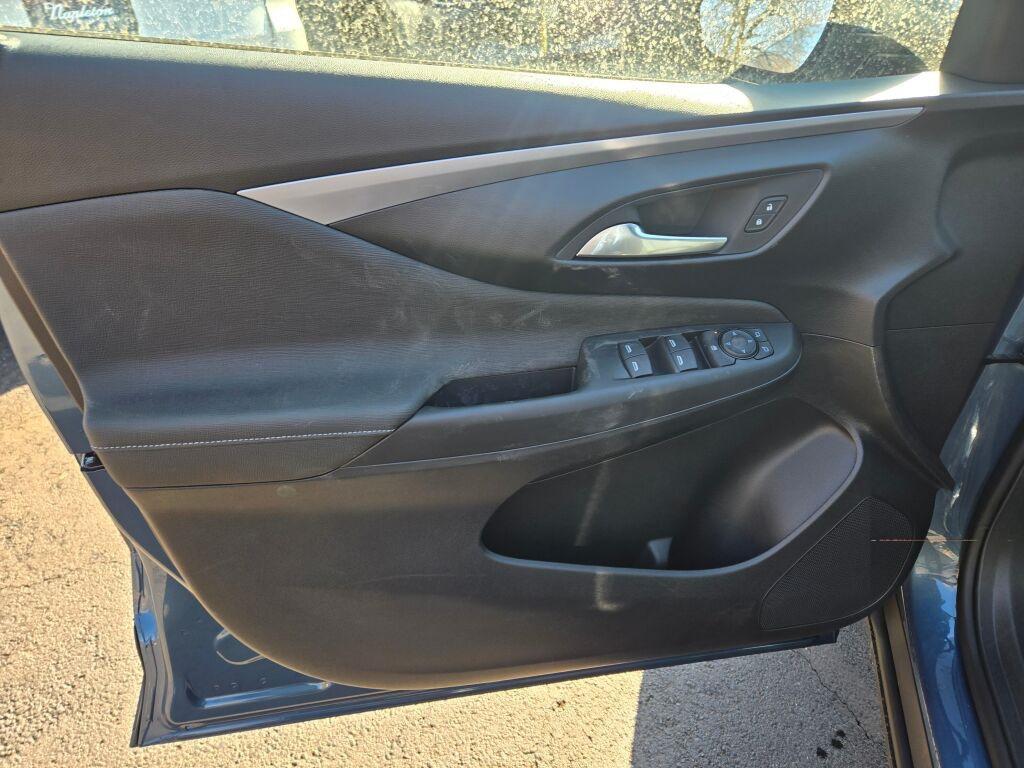 new 2026 Buick Envista car, priced at $27,080