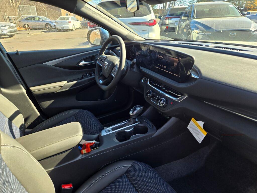 new 2026 Buick Envista car, priced at $27,080