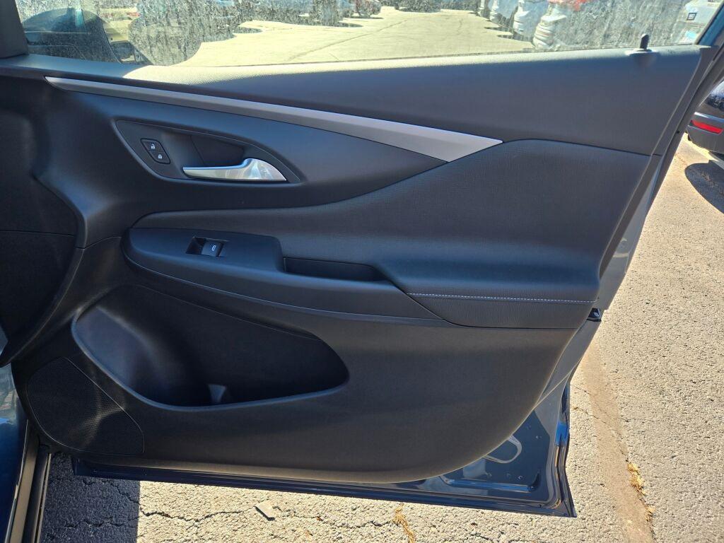 new 2026 Buick Envista car, priced at $27,080