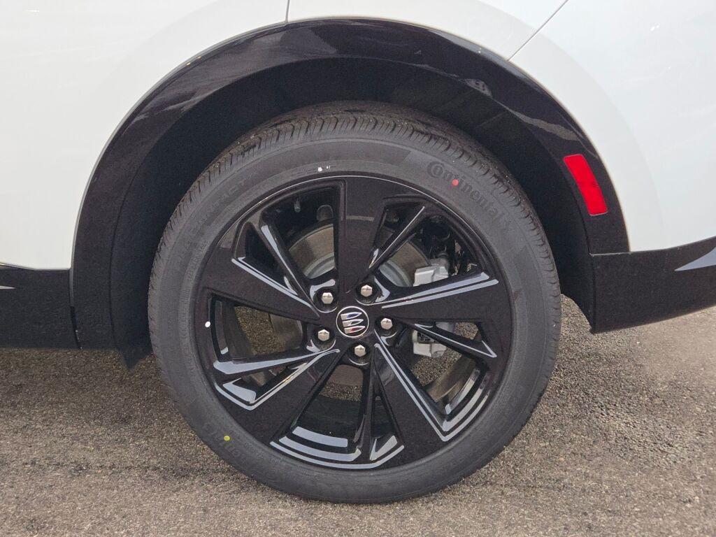 new 2025 Buick Envision car, priced at $37,395