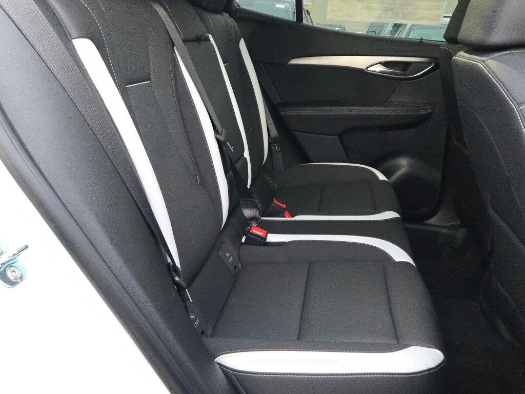 new 2025 Buick Envision car, priced at $37,395