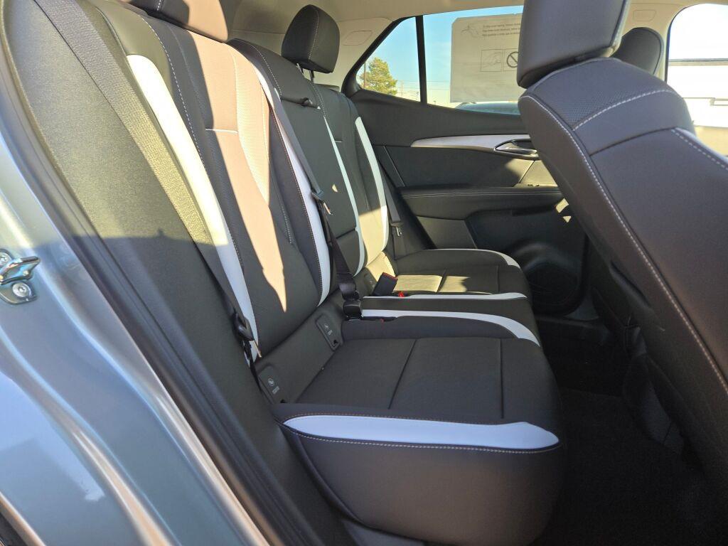 new 2025 Buick Envision car, priced at $38,890