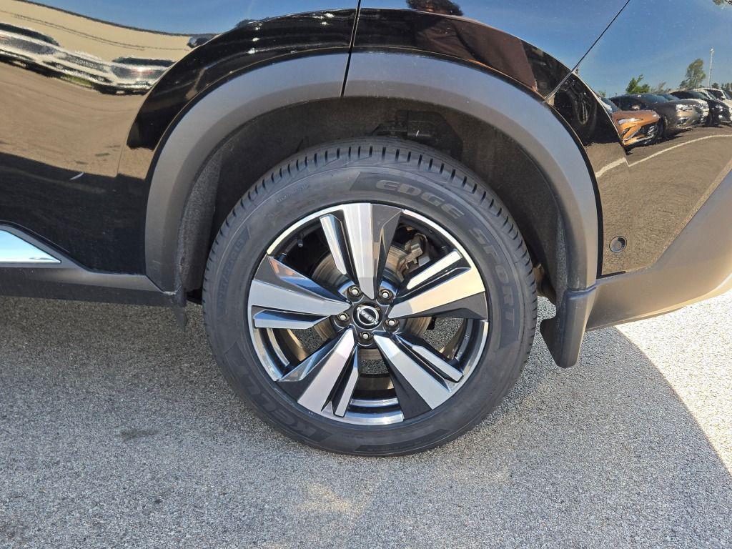 used 2023 Nissan Rogue car, priced at $25,307