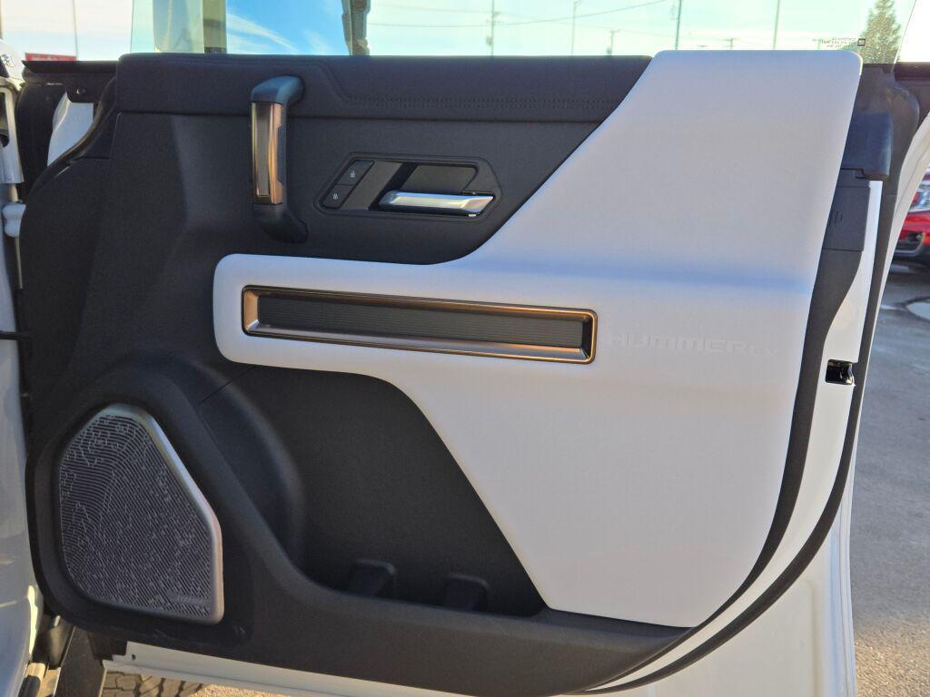 new 2025 GMC HUMMER EV Pickup car, priced at $97,040