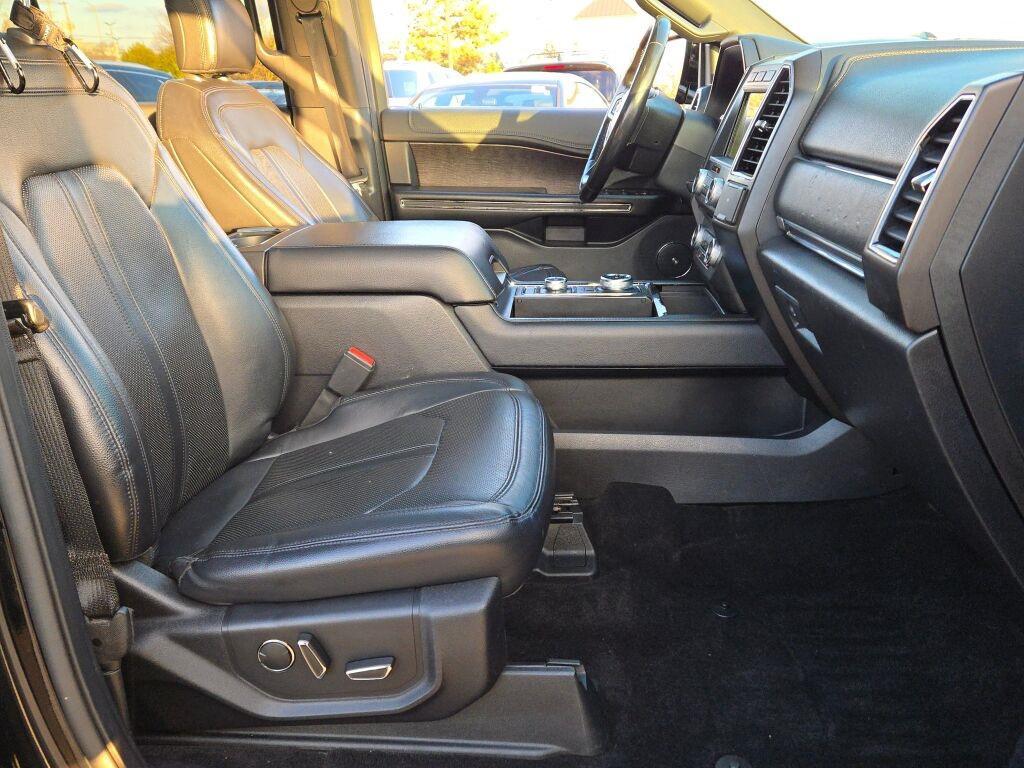 used 2018 Ford Expedition car, priced at $22,295