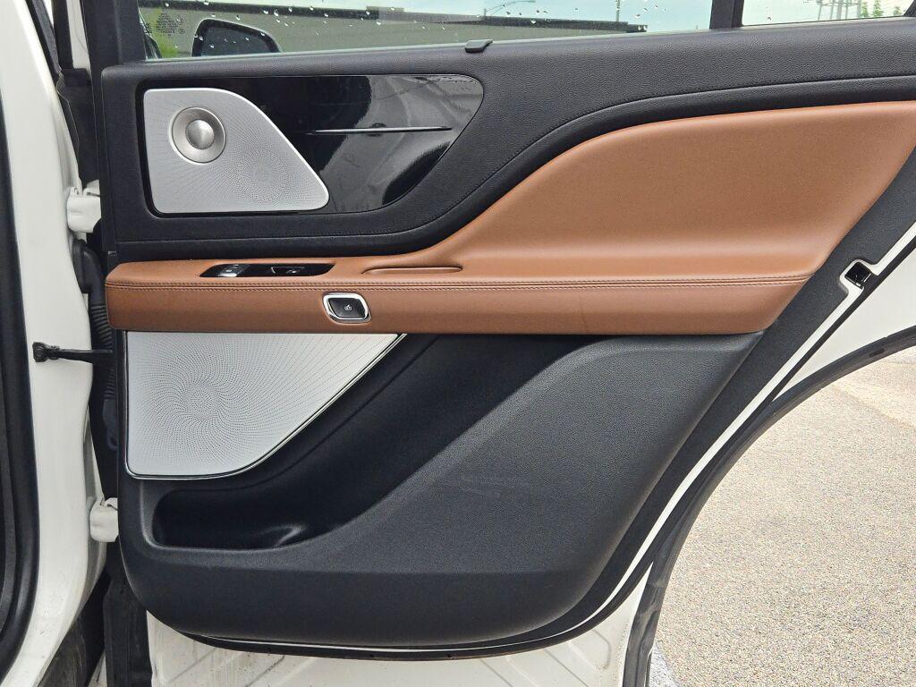 used 2021 Lincoln Aviator car, priced at $23,163