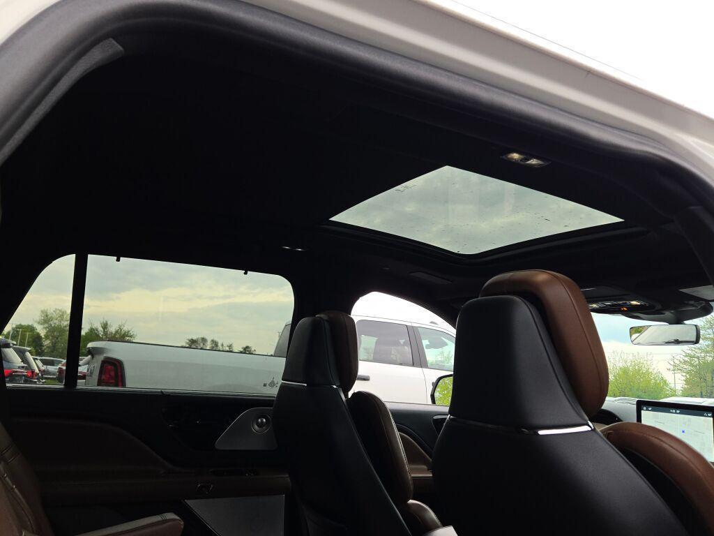 used 2021 Lincoln Aviator car, priced at $23,163