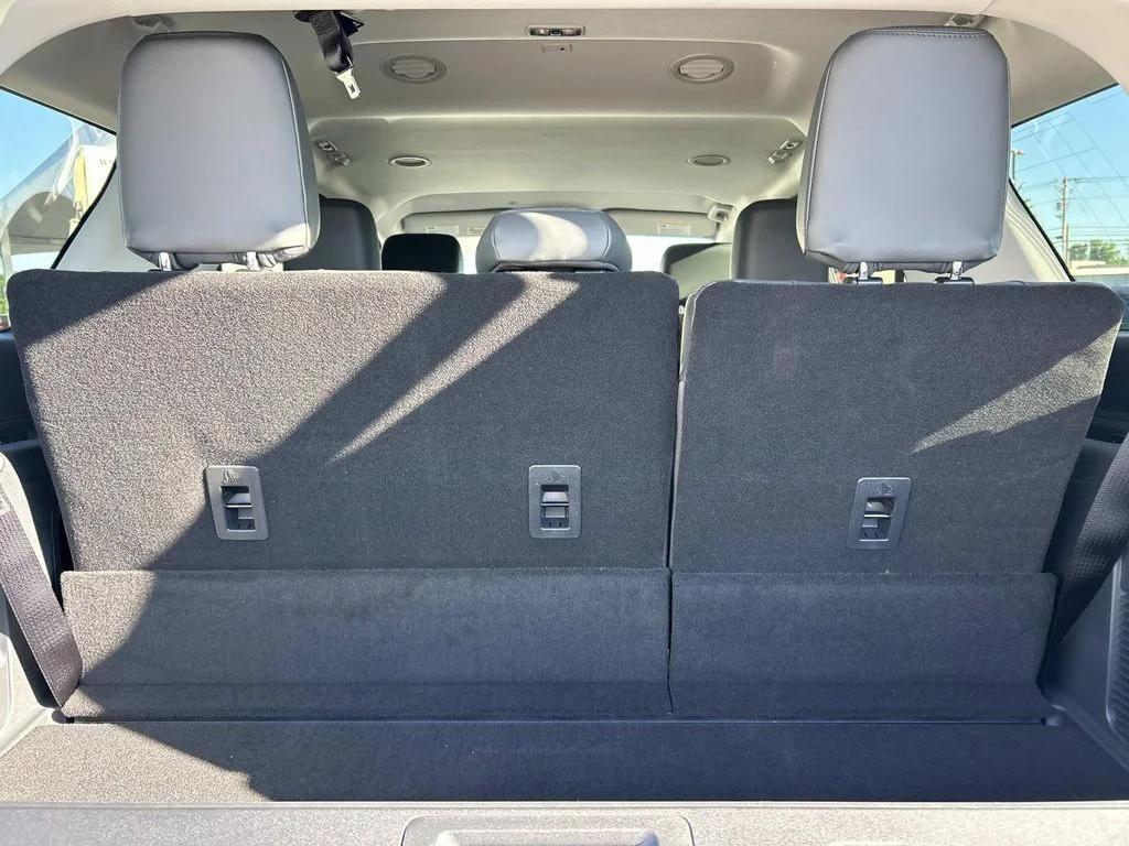 new 2026 Ford Expedition car, priced at $64,877