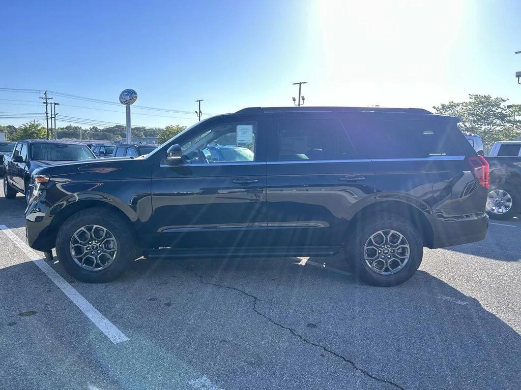 new 2026 Ford Expedition car, priced at $64,877
