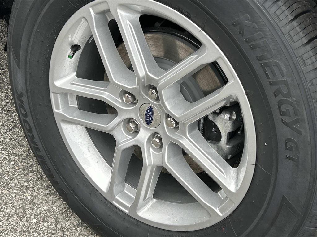 new 2026 Ford Explorer car, priced at $42,500