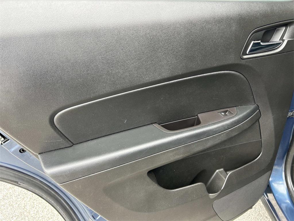 used 2016 Chevrolet Equinox car, priced at $10,990