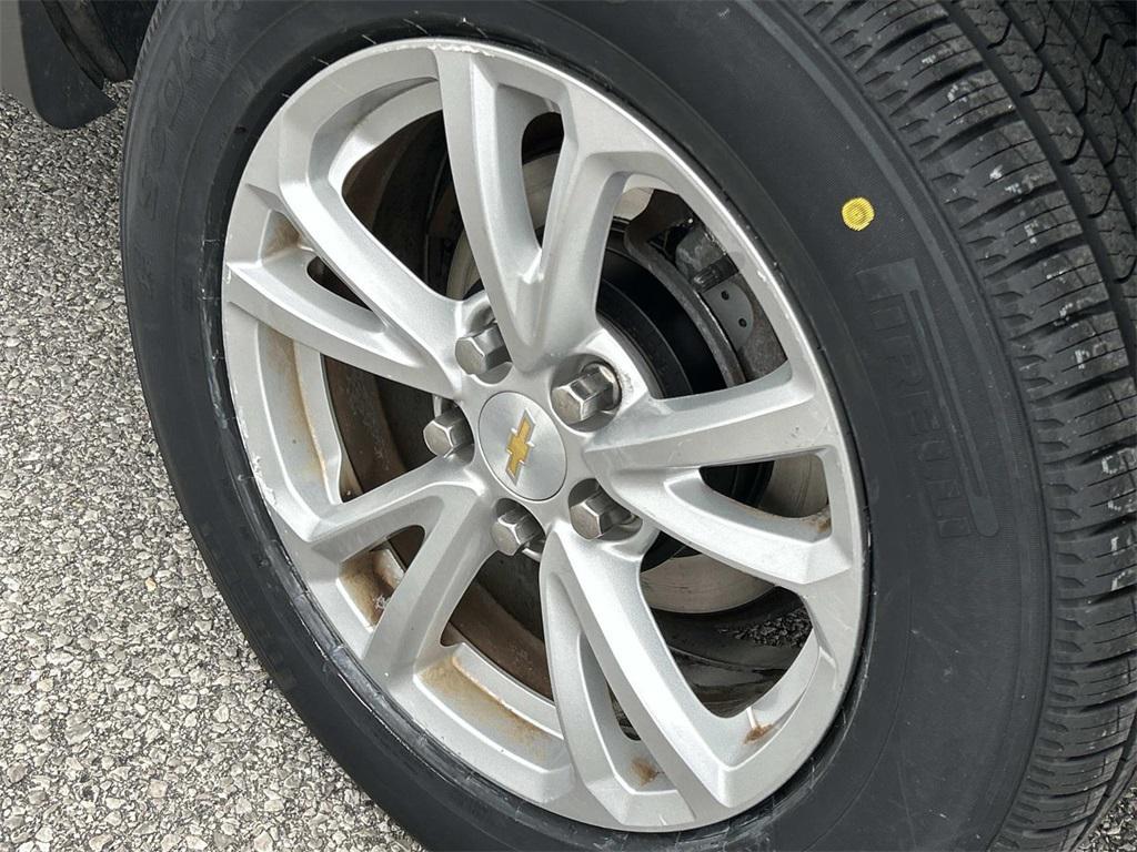 used 2016 Chevrolet Equinox car, priced at $10,990