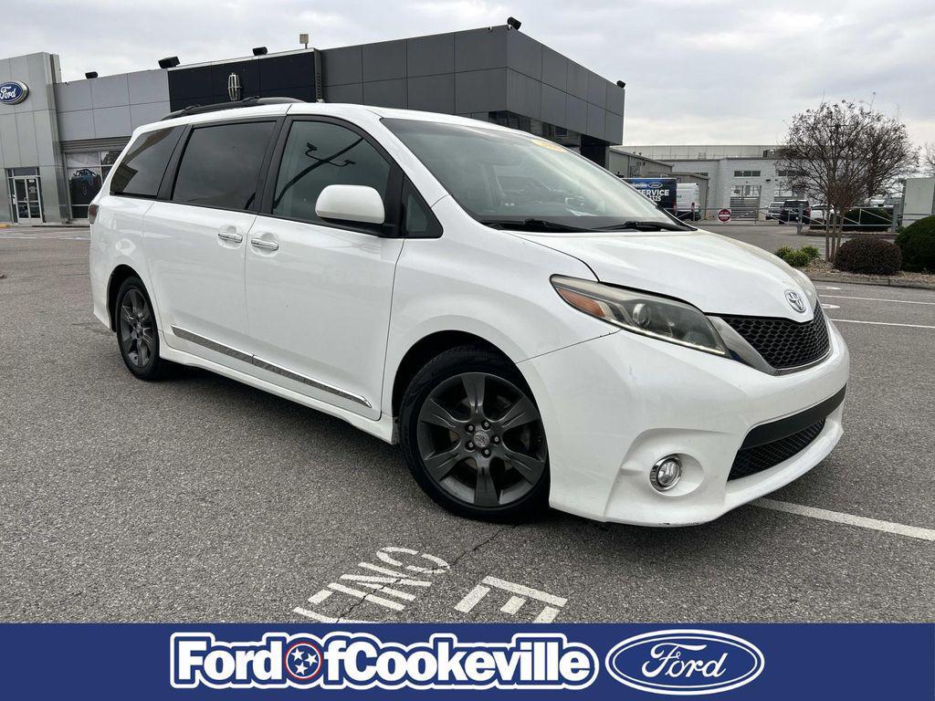 used 2016 Toyota Sienna car, priced at $11,590