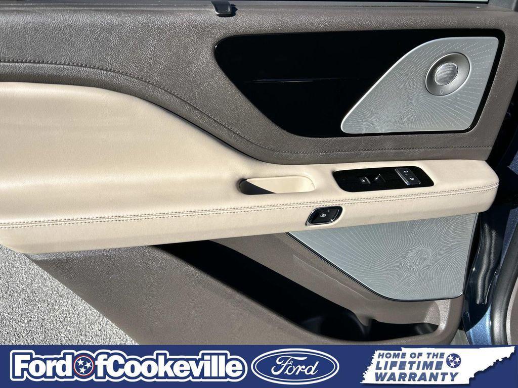 used 2020 Lincoln Aviator car, priced at $37,788