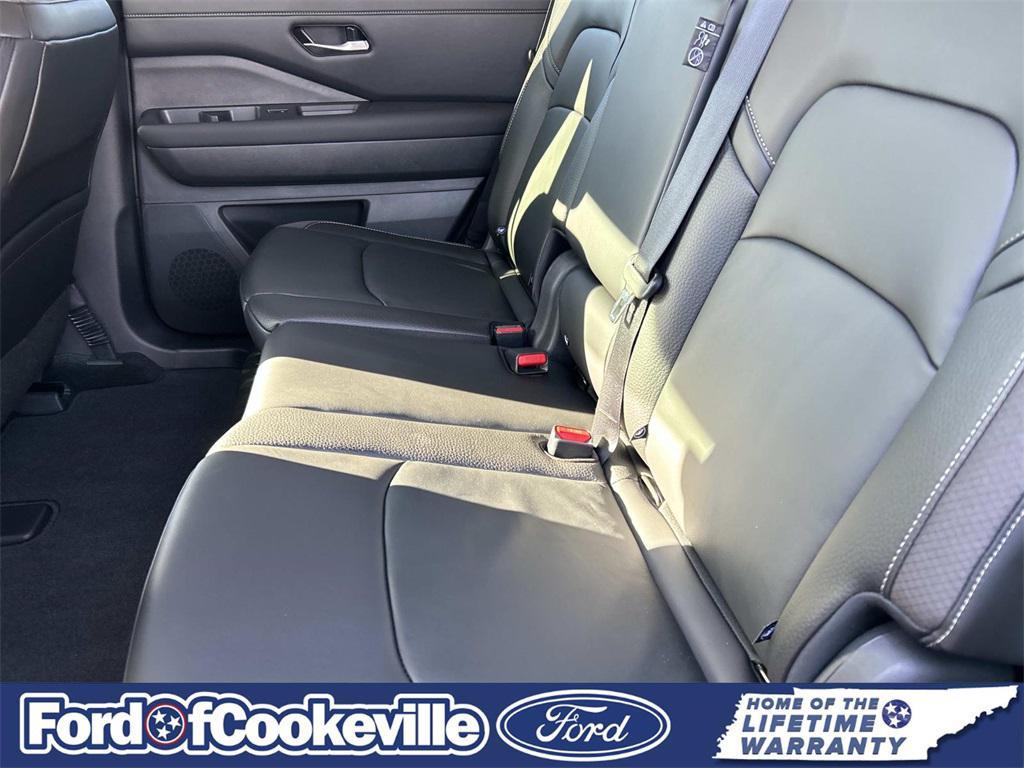 used 2025 Nissan Pathfinder car, priced at $37,990