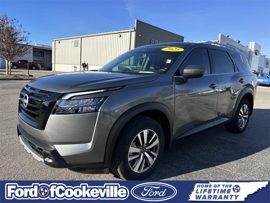 used 2025 Nissan Pathfinder car, priced at $37,990