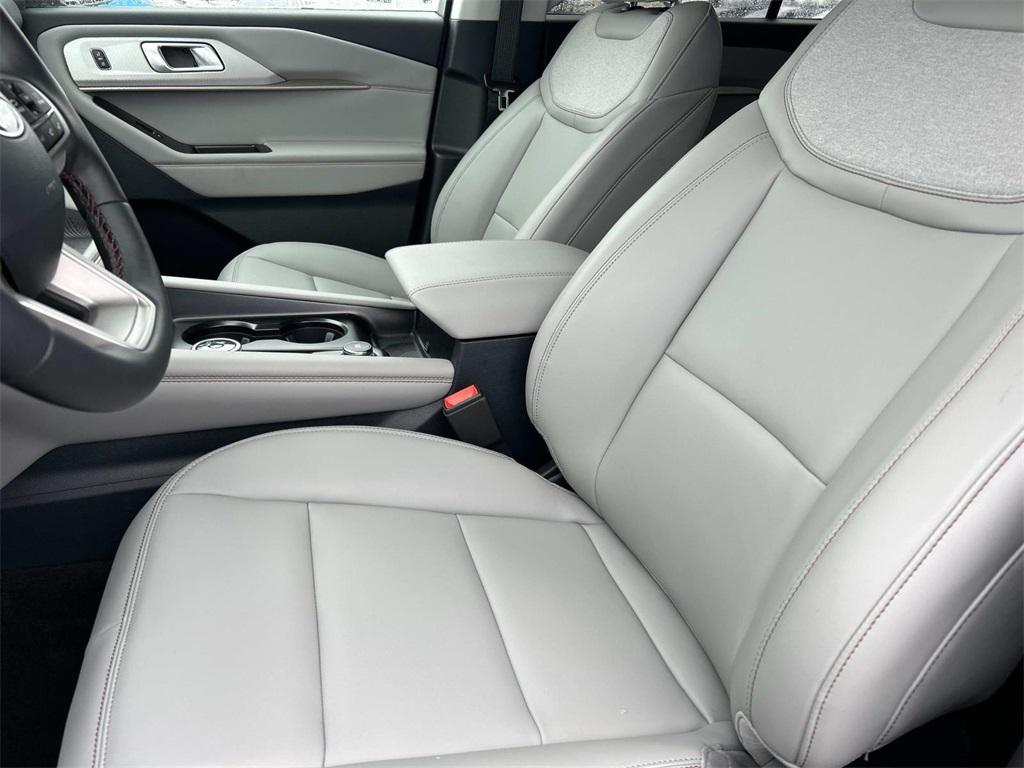 new 2026 Ford Explorer car, priced at $46,785