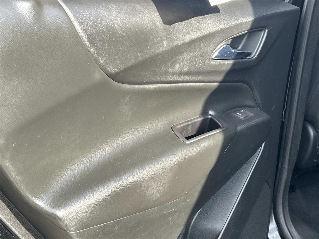 used 2020 Chevrolet Equinox car, priced at $14,590