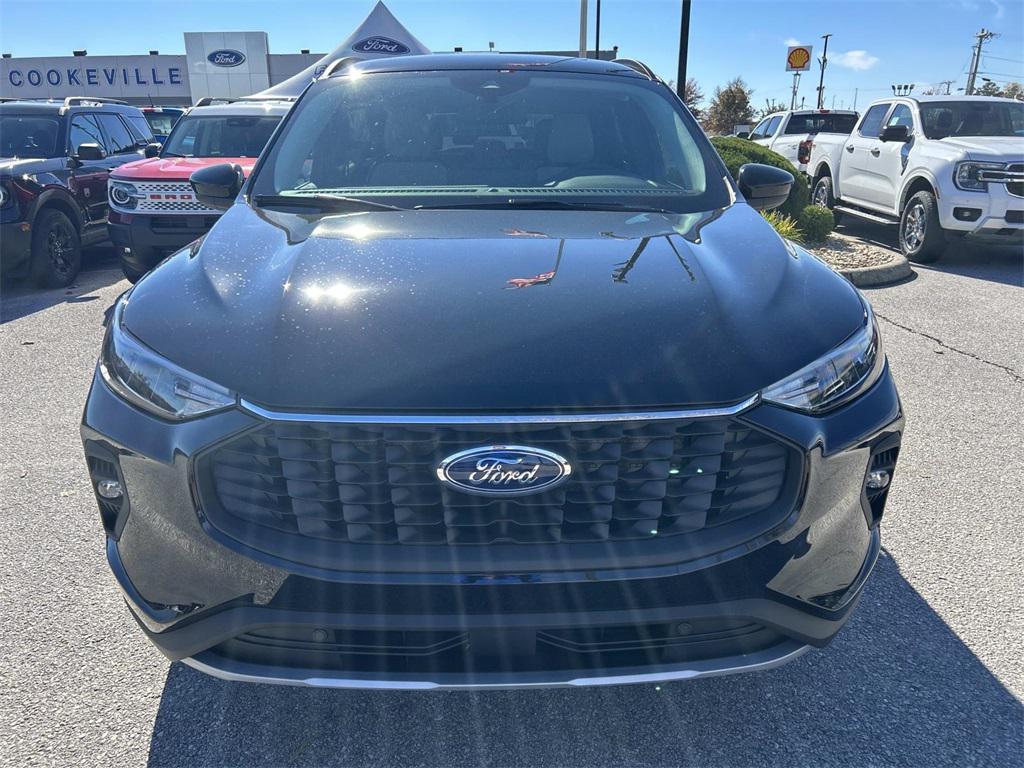 new 2026 Ford Escape PHEV car, priced at $37,000