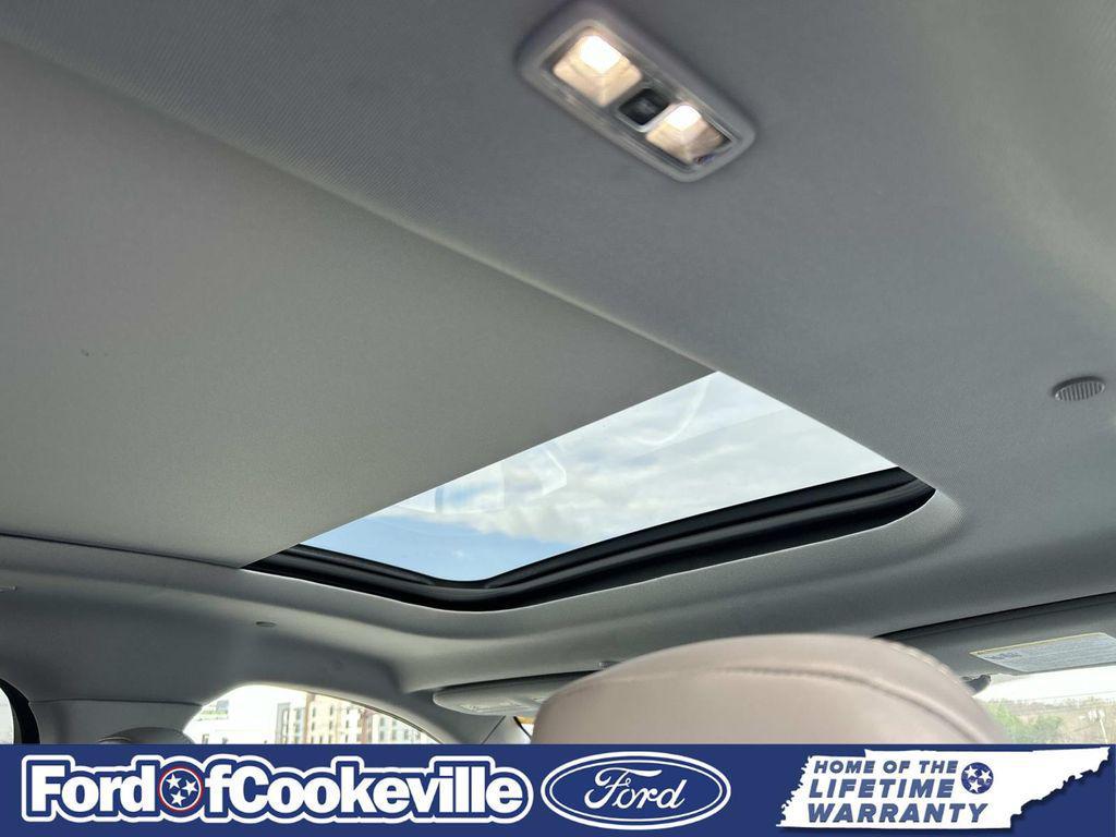 used 2021 Lincoln Aviator car, priced at $39,990