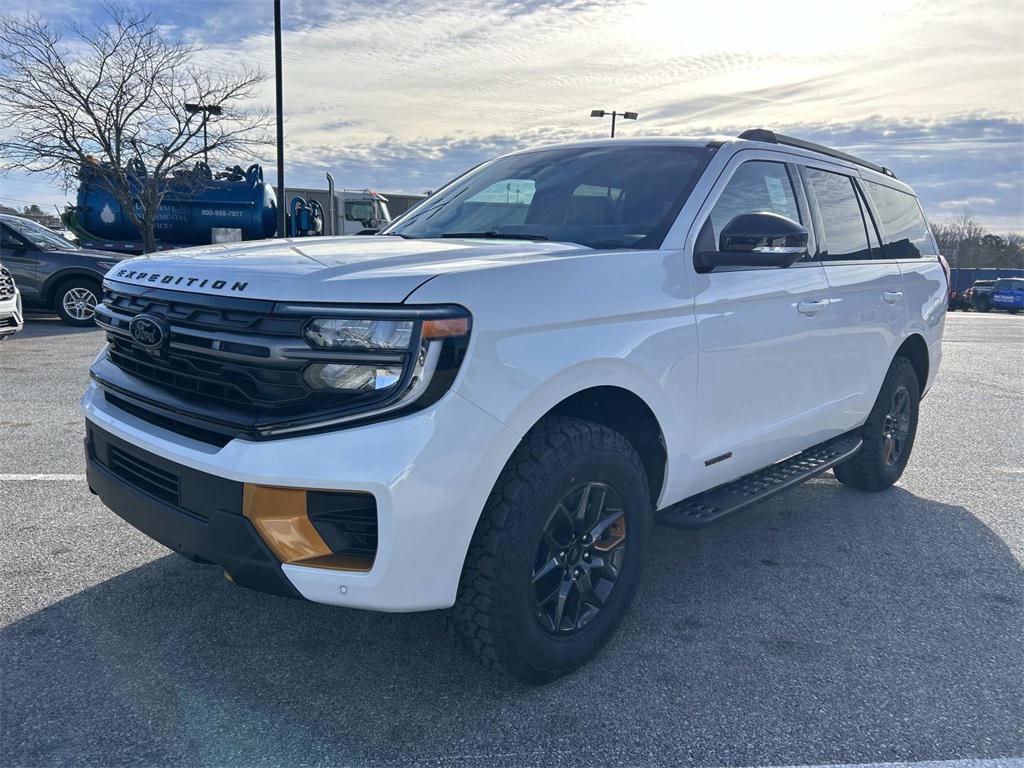 new 2026 Ford Expedition car, priced at $87,485