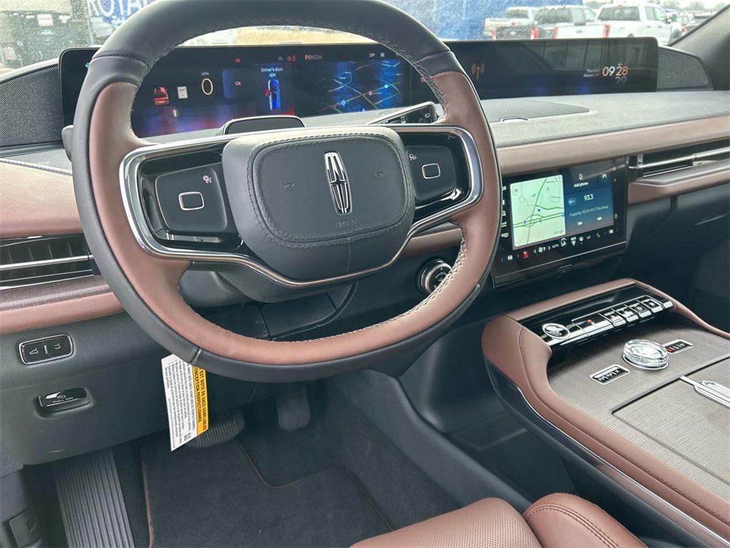 new 2026 Lincoln Navigator car, priced at $106,000
