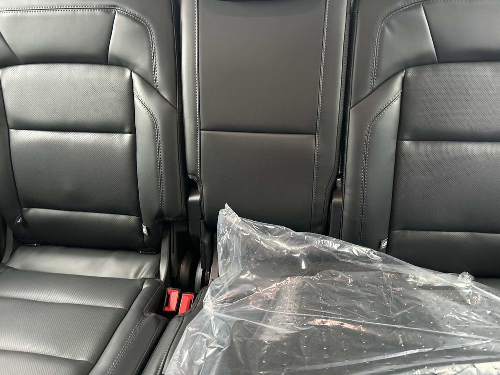 new 2026 Lincoln Navigator car, priced at $92,200