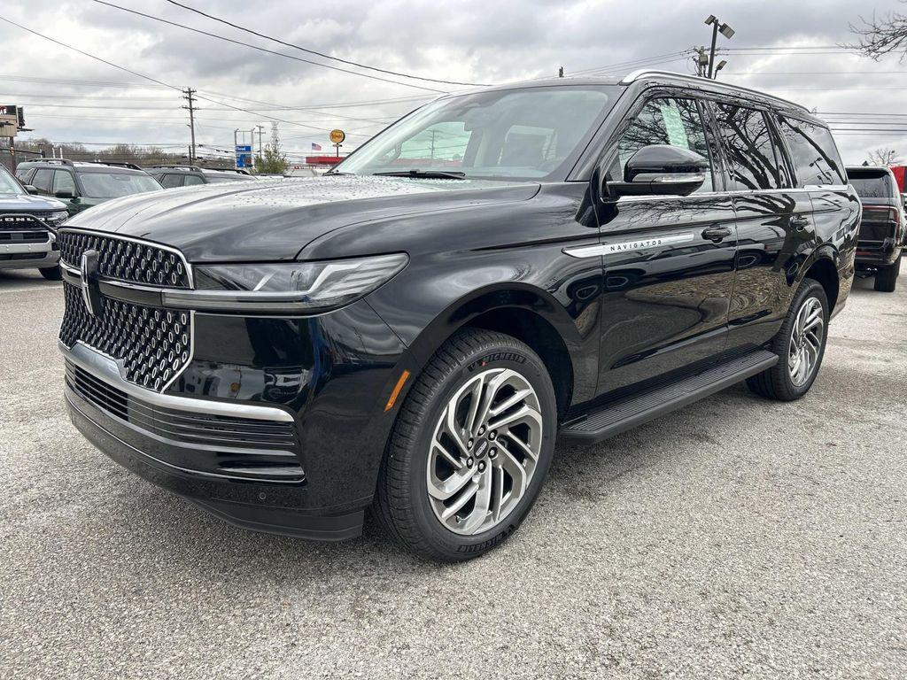 new 2026 Lincoln Navigator car, priced at $92,200