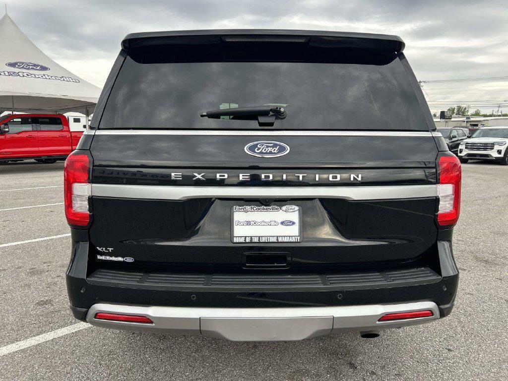 used 2024 Ford Expedition car, priced at $39,248