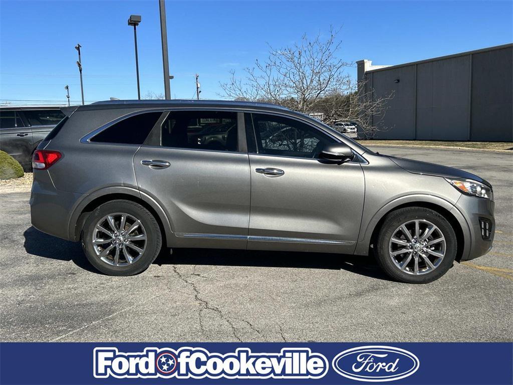 used 2016 Kia Sorento car, priced at $6,490