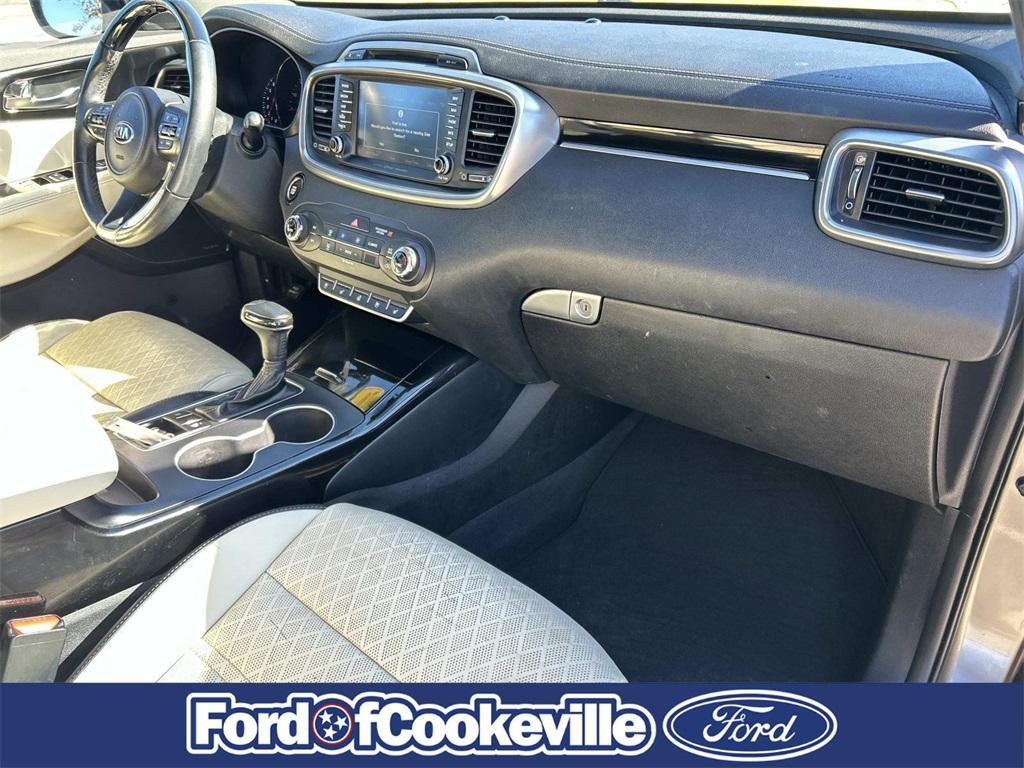used 2016 Kia Sorento car, priced at $6,490
