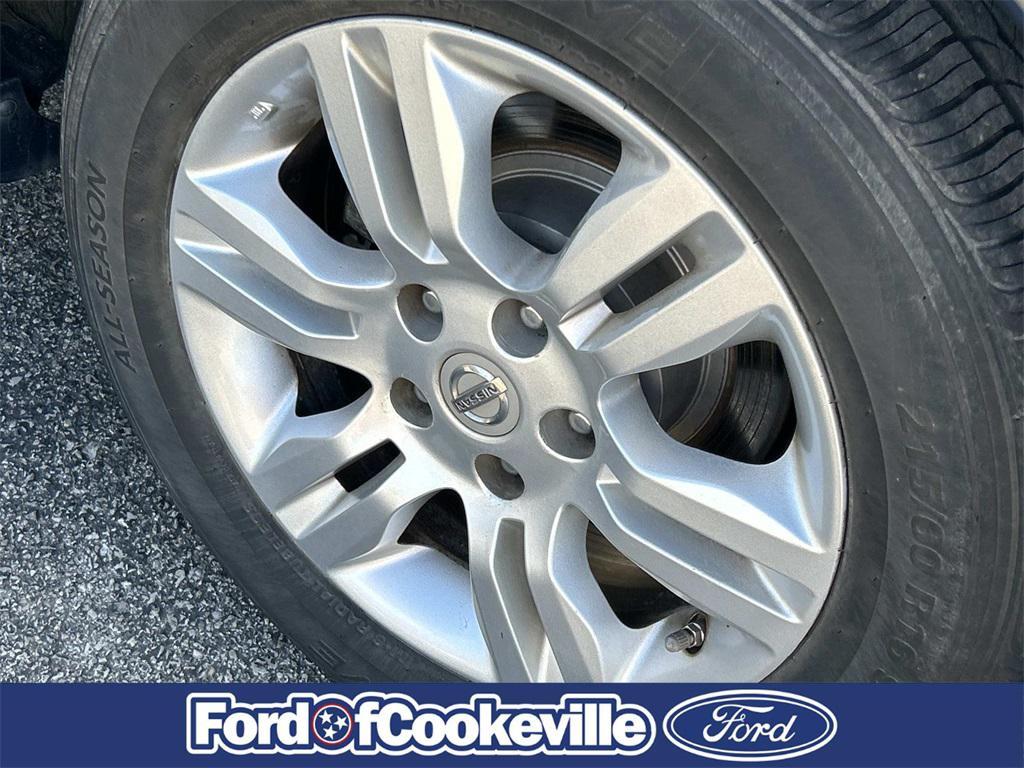 used 2010 Nissan Altima Hybrid car, priced at $5,990