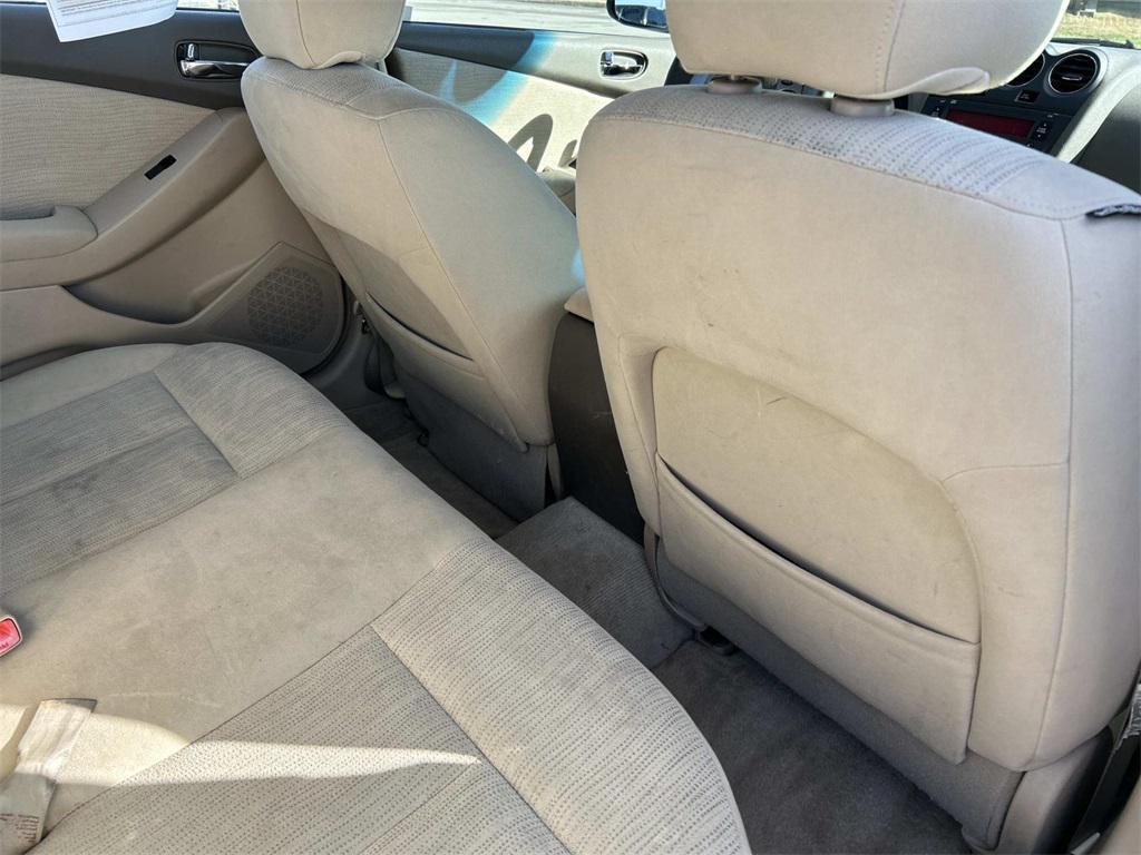 used 2010 Nissan Altima Hybrid car, priced at $7,990